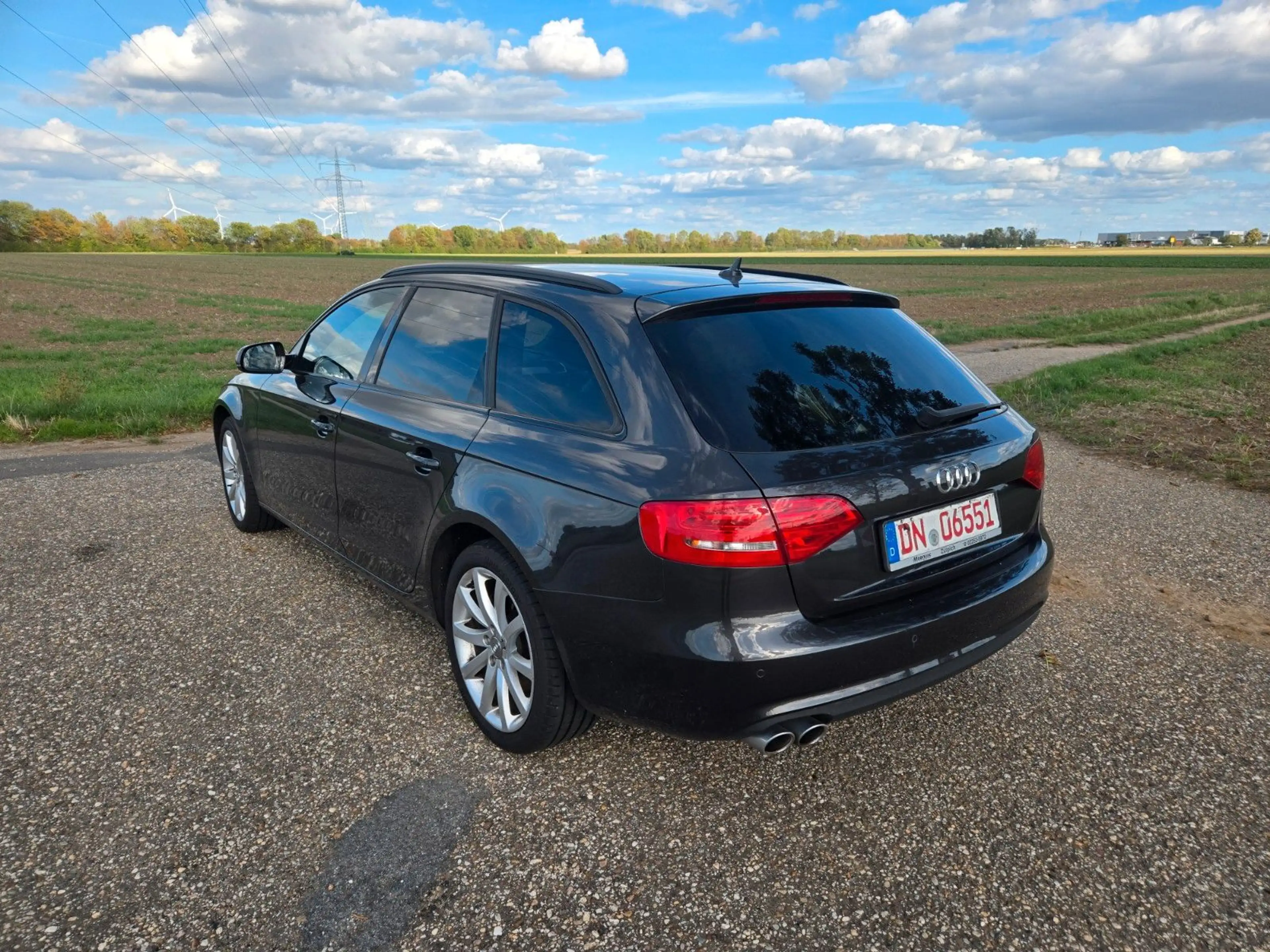 Audi A4 Avant Attraction in Top Zustand — photo 8