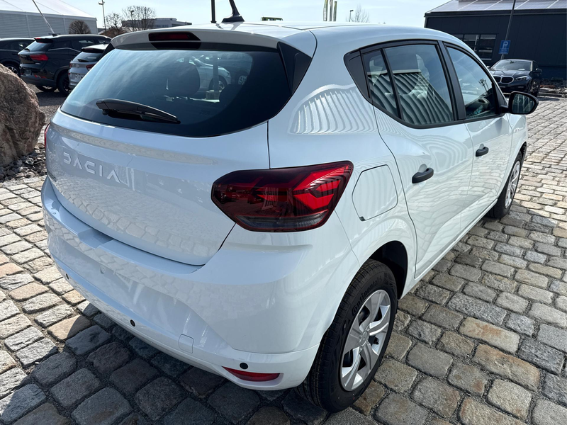 Dacia Sandero Essential TCe 90 PS Klima-DAB-LED-Tempomat-Limi... — photo 6