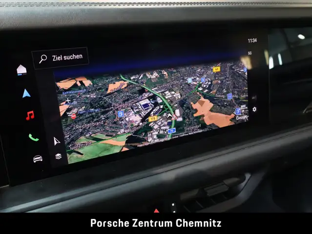 Porsche Cayenne view 15