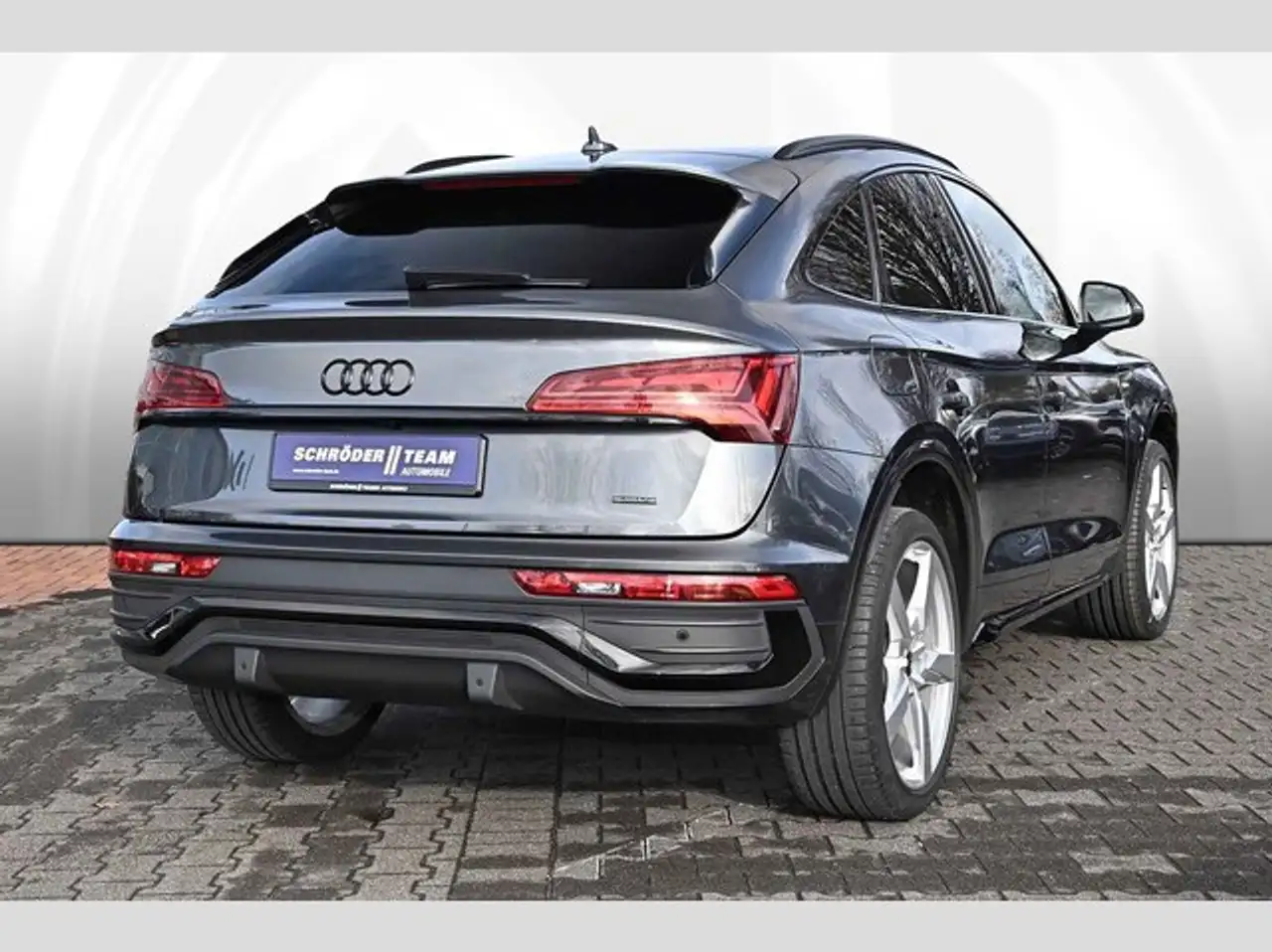 Audi Q5 Sportback 40 TDI quattro S line Navi Matrix ACC 3