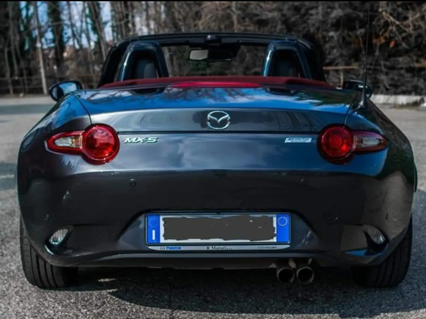 Mazda MX-5 MX-5 IV 2015 Soft Top 1.5 Exceed Cherry Edition Grigio - 2