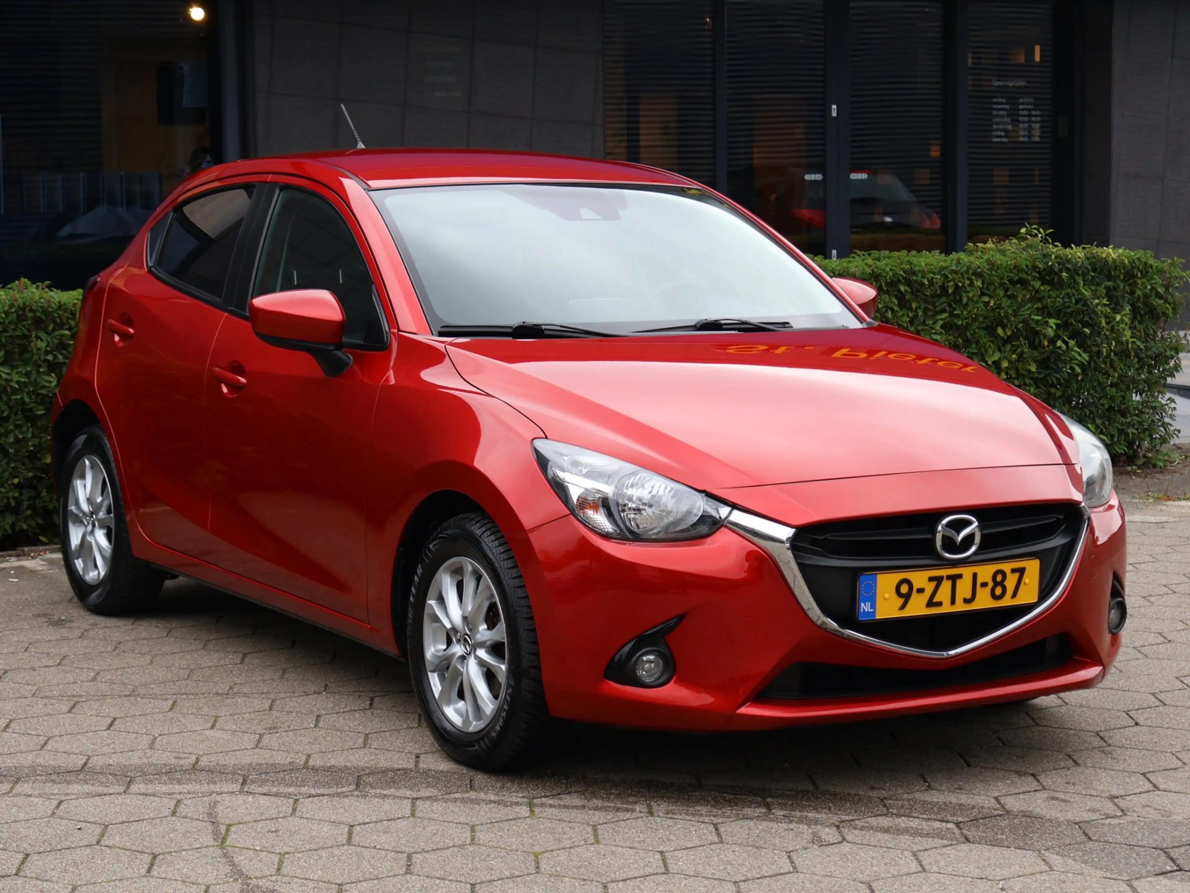 Mazda 2 1.5 Skyactiv-G|Nav|Cruise|Airco|LMV| — photo 4
