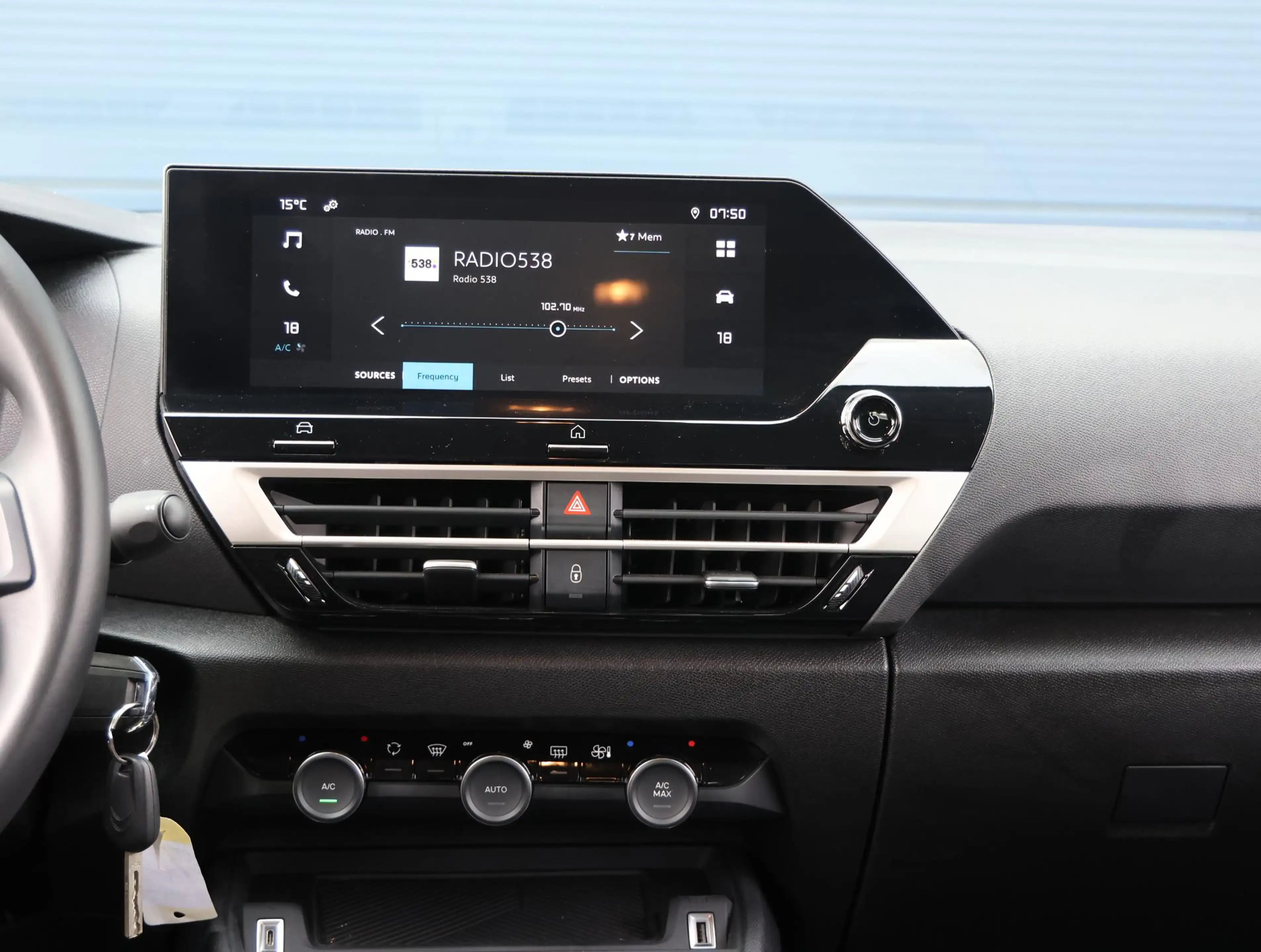 Citroen E-C4 Electric You 50 kWh Navigatie | Climate Control | Camera | — photo 13