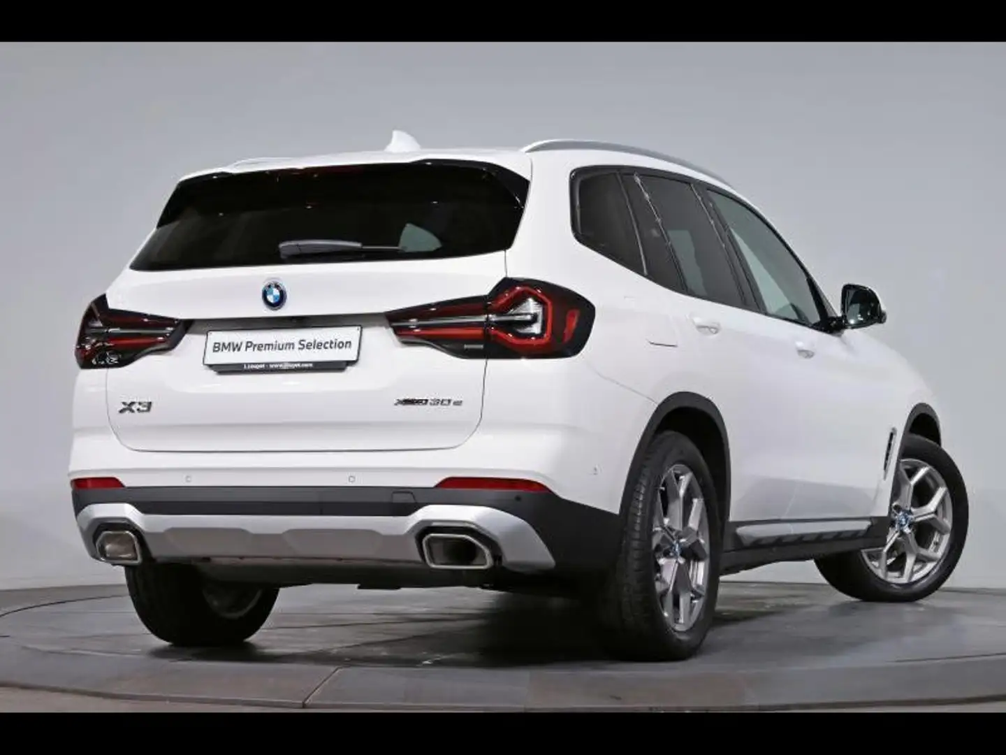 BMW X3 xDrive30e Wit - 2