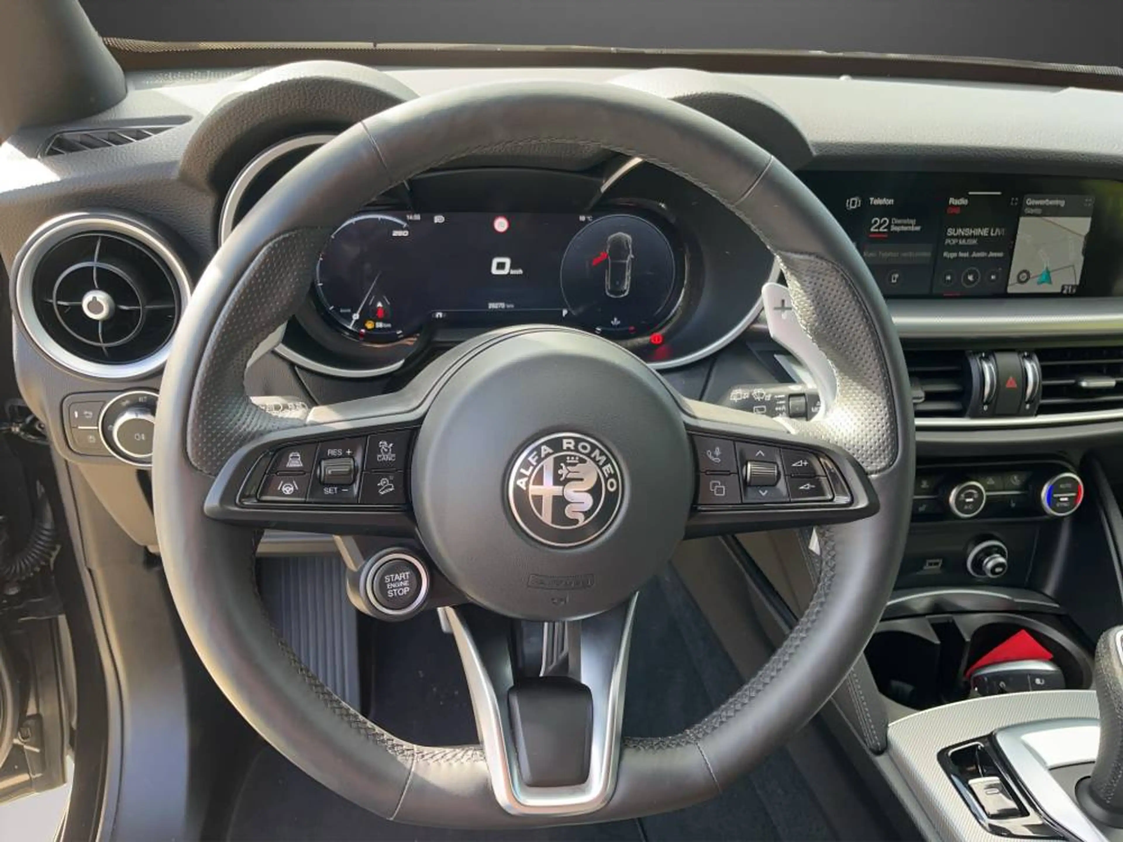 Alfa Romeo Stelvio MY24 VELOCE 2.0 Turbo 16V 206kW A — photo 10