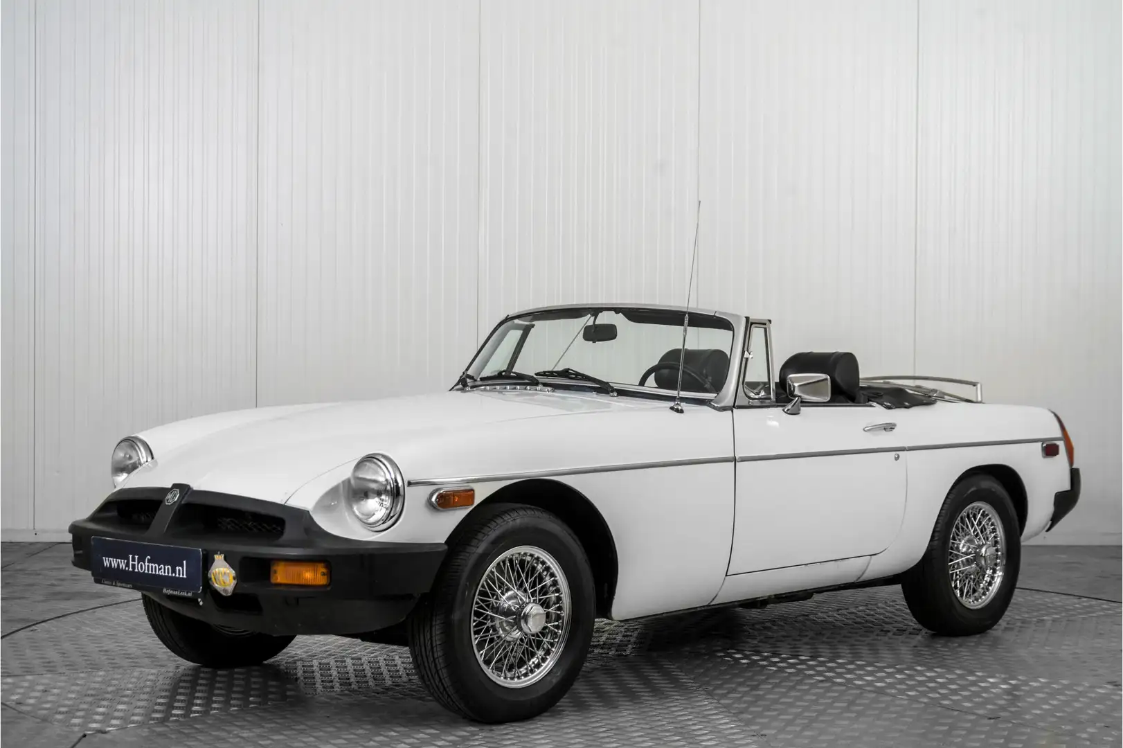 MG B type 1.8 Roadster Overdrive Blanc - 1
