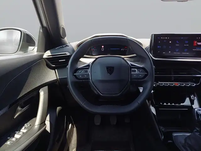 Peugeot 2008 view 13