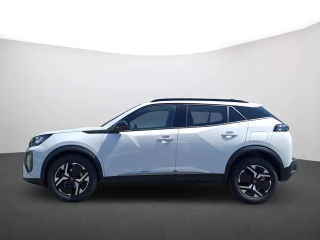 Peugeot 2008 view 4