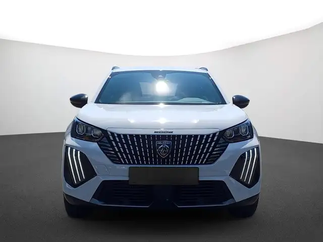 Peugeot 2008 view 2
