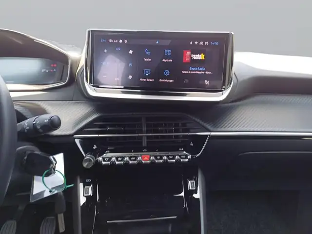 Peugeot 2008 view 12