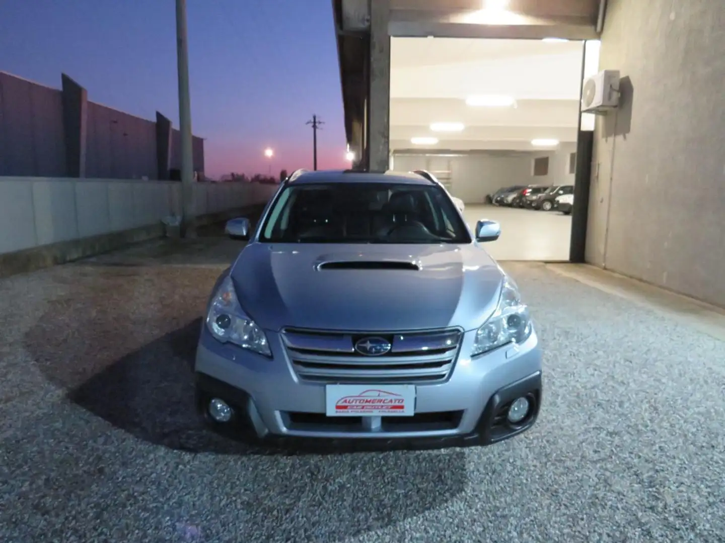 Subaru OUTBACK 2.0D-S SW CONFORT Grigio - 2