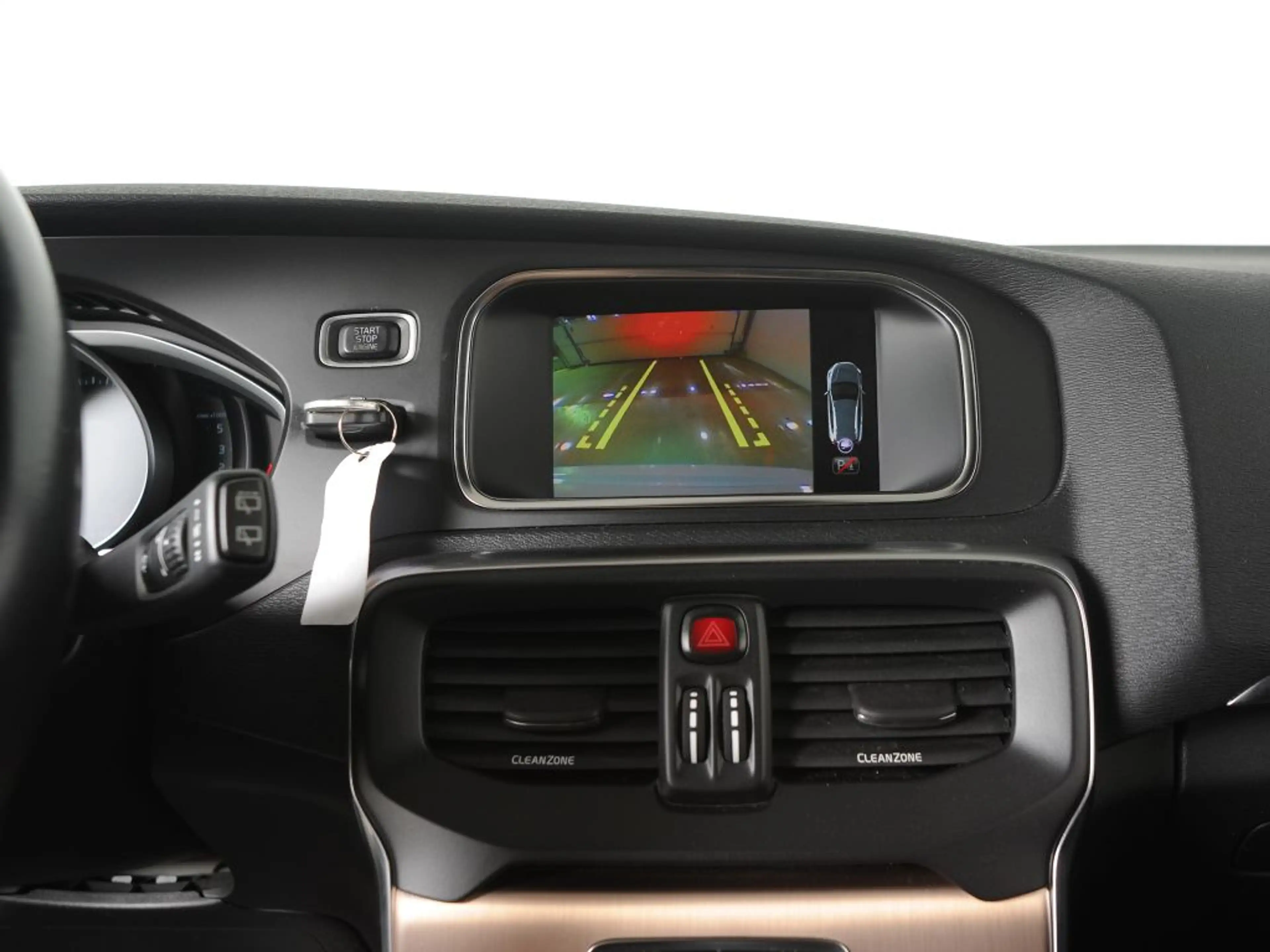 Volvo V40 Cross Country D4 Geartronic Plus *Business- Licht- Winter-Paket* — photo 15