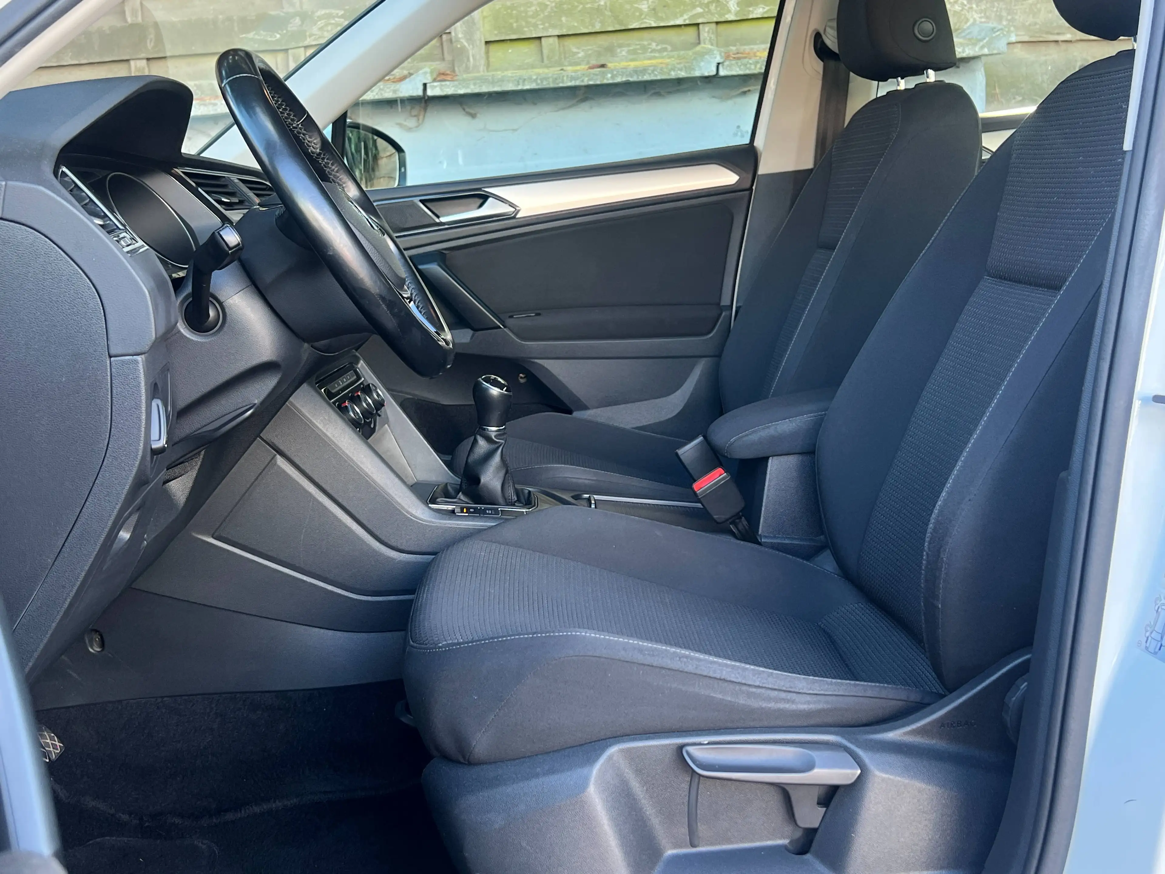 Volkswagen Tiguan 1.4 TSI Trendline 125cv 6vit BMT (12 mois de garantie) — photo 12