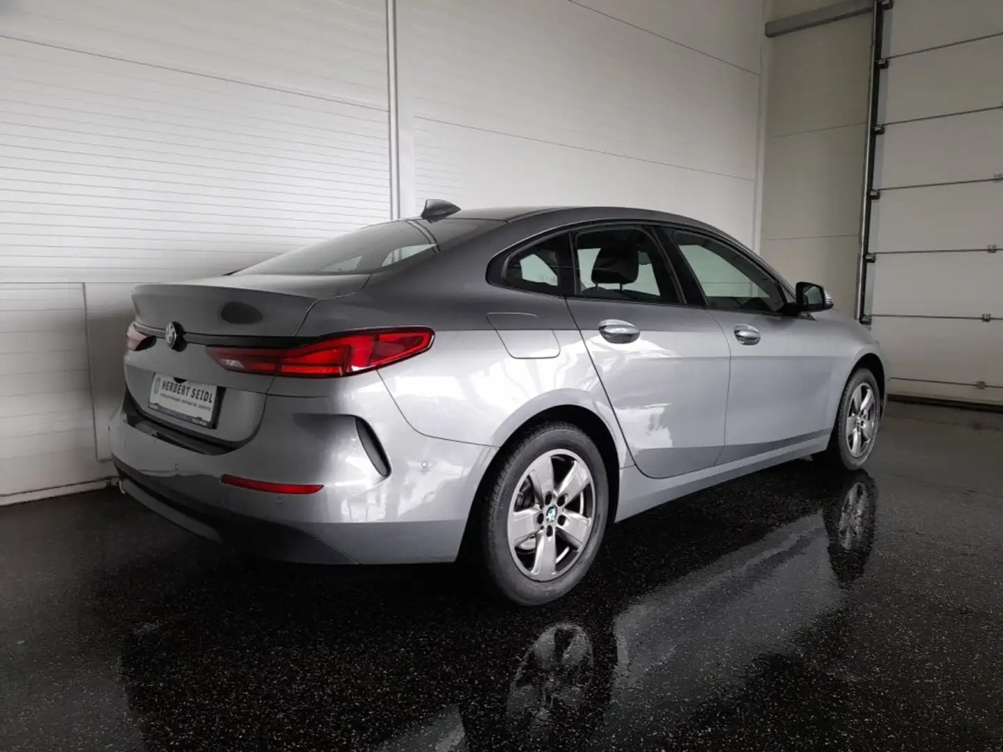 BMW 218 i GRAN COUPÉ *VOLL LED / NAVI / LIVE COCKPIT PROF. / KAMERA / KLIMAAUT.* Grau - 2