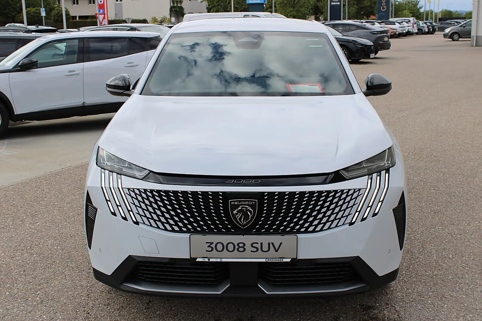 Peugeot 3008 1.2 Hybrid 145 Allure Weiß - 2