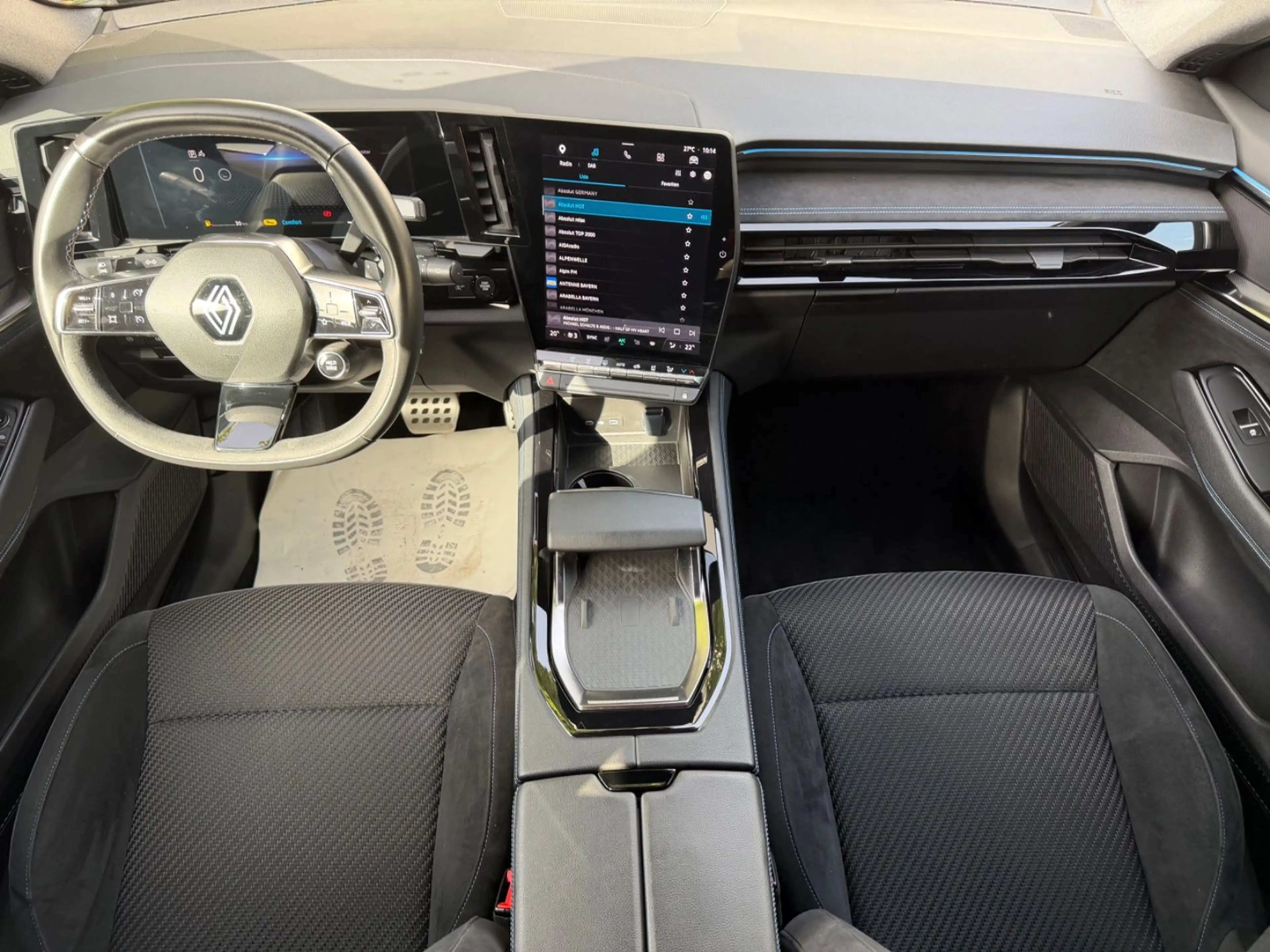 Renault Austral Techno Esprit Alpine 1.3TCe~Kam~Alcan~ — photo 14