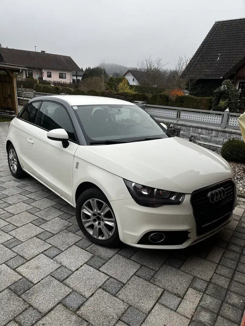 Audi A1 1,2 TFSI Ambition - 1