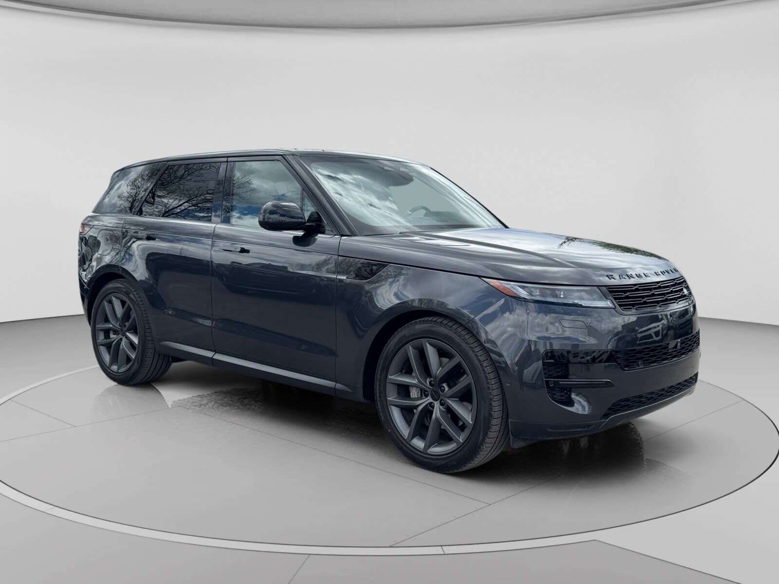 2026 Land Rover Range Rover Sport P360 S thumb 7