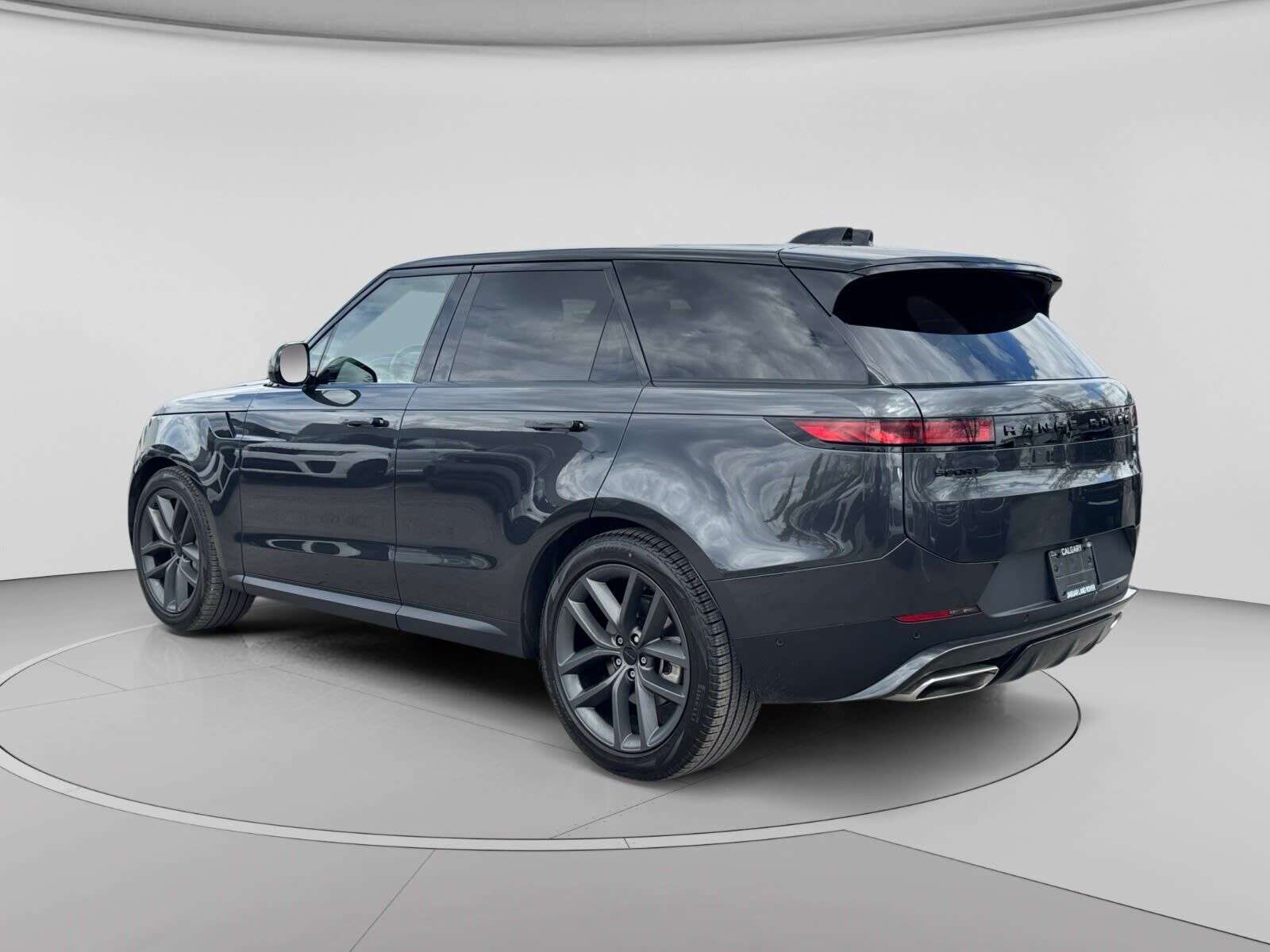 2026 Land Rover Range Rover Sport P360 S alt 3