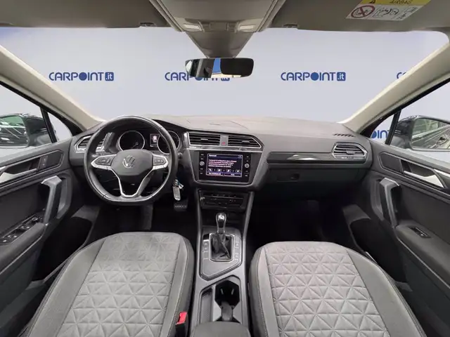 Volkswagen Tiguan view 11