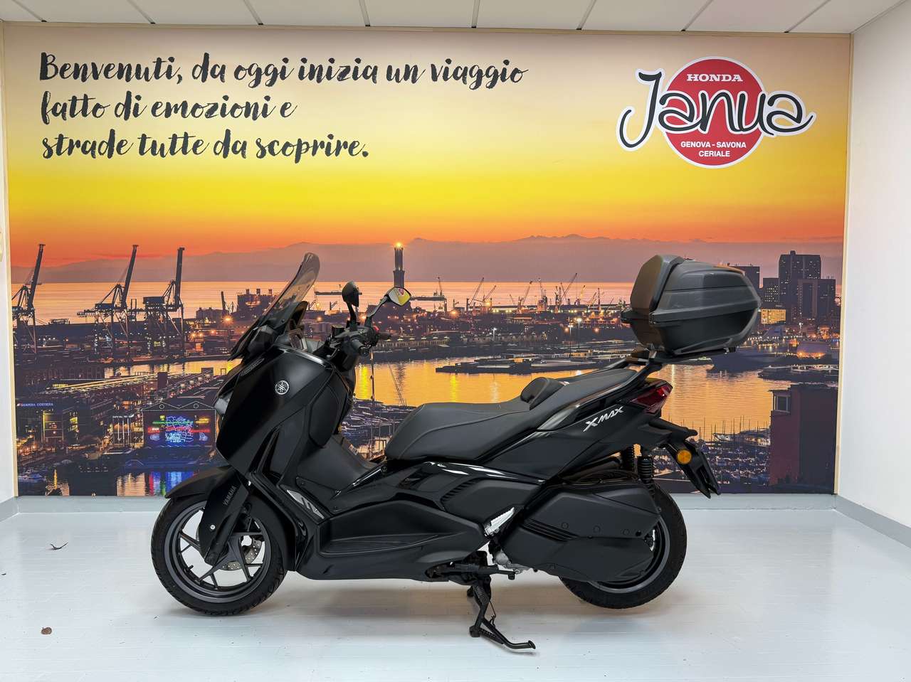 Yamaha X-Max 300 tech max