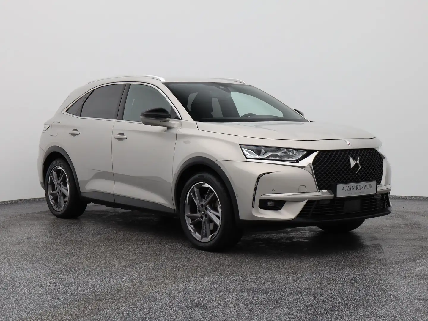 DS Automobiles DS 7 Crossback E-Tense 4x4 Business | CAMERA | CARPLAY Grijs - 2