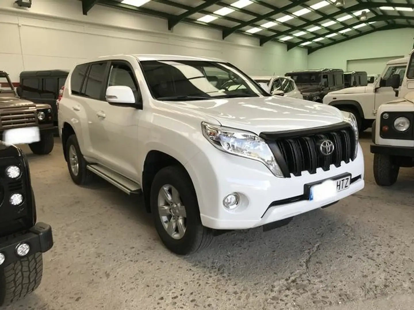 Toyota Land Cruiser D-4D VX Blanc - 1