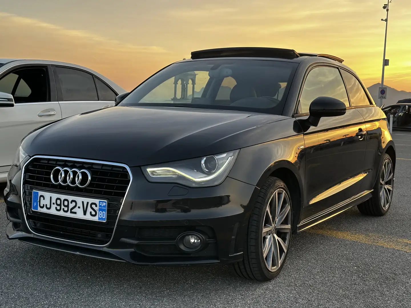 Audi A1 1.6 TDI 105 S line - 2