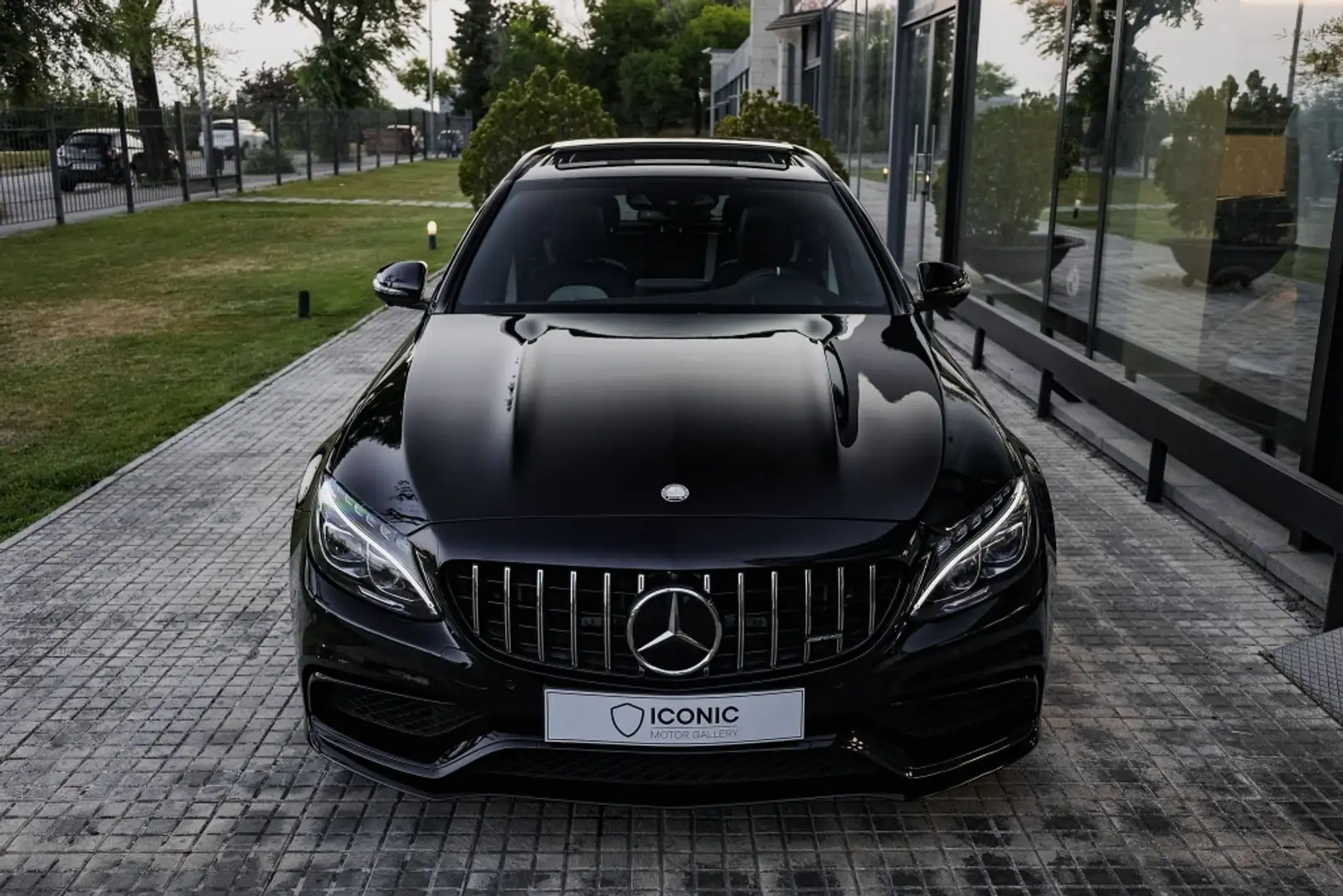 Mercedes-Benz C 63 AMG Estate 7G Plus - 2