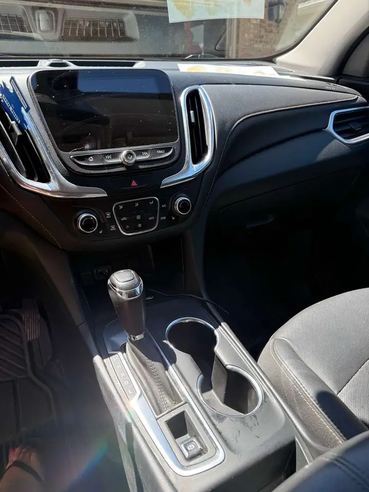 Chevrolet Equinox снимка Chevrolet Equinox