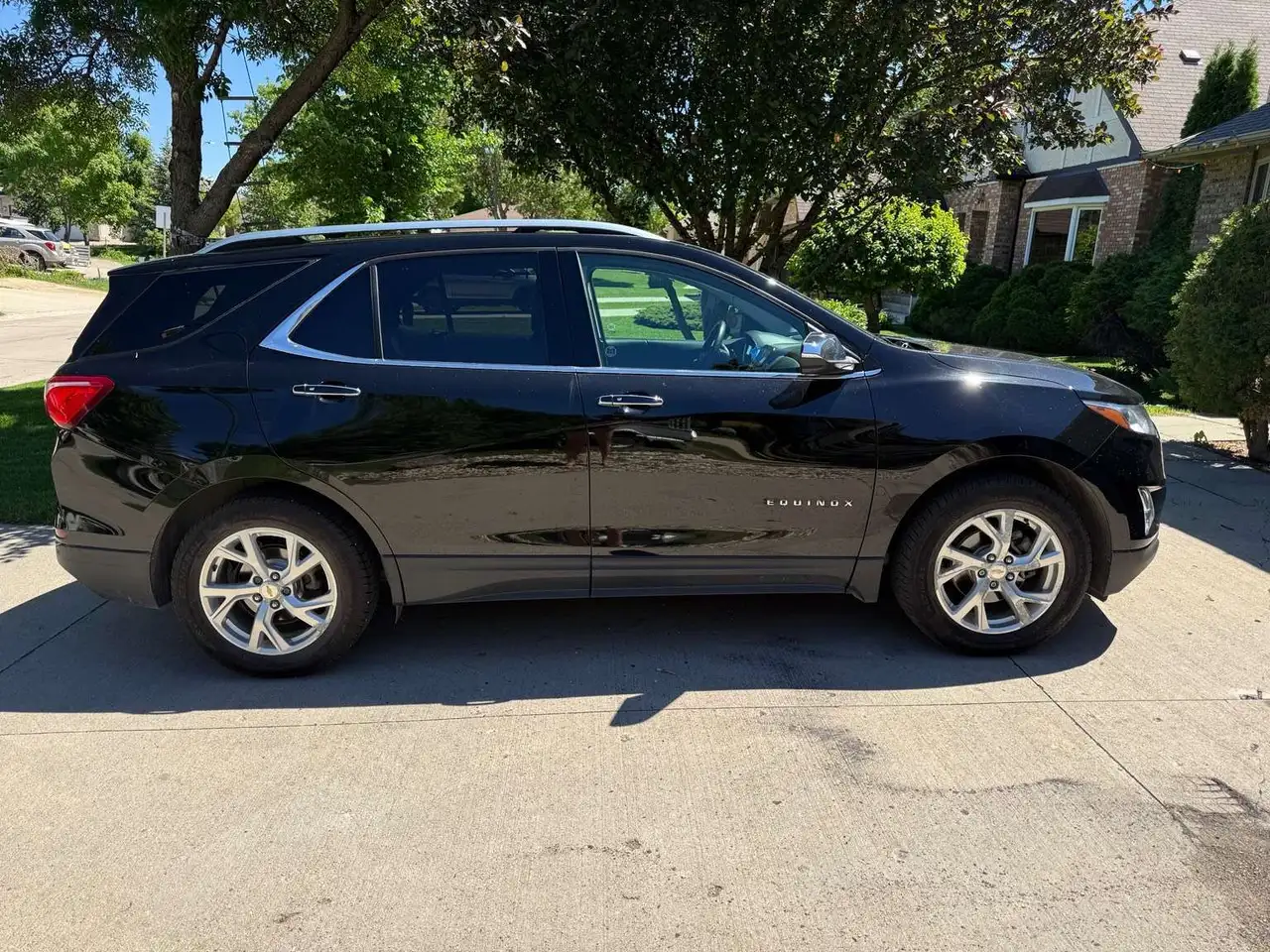 Chevrolet Equinox снимка Chevrolet Equinox