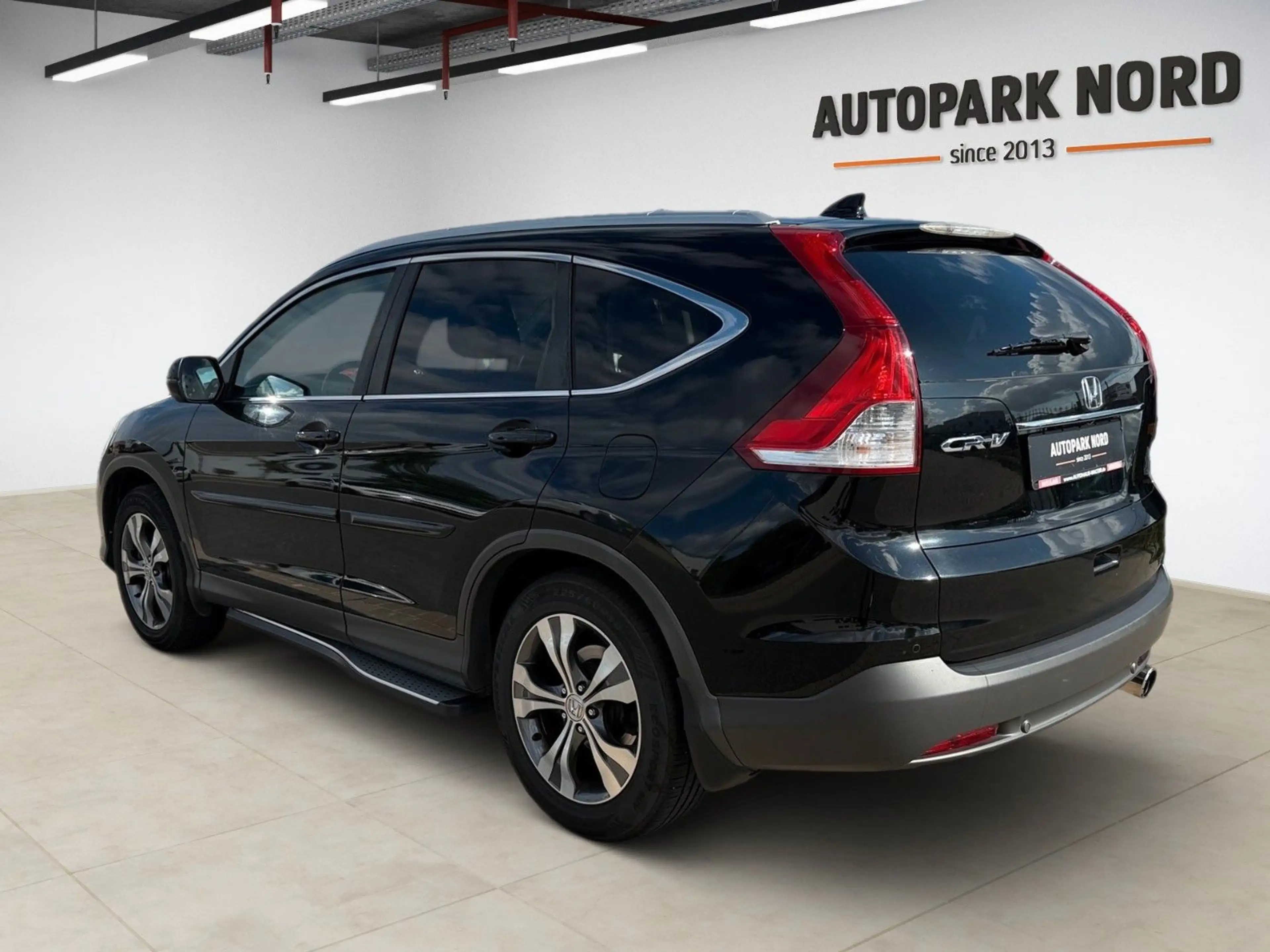 Honda CR-V 2.2 4WD Lifestyle Black Edition - AHK — photo 3