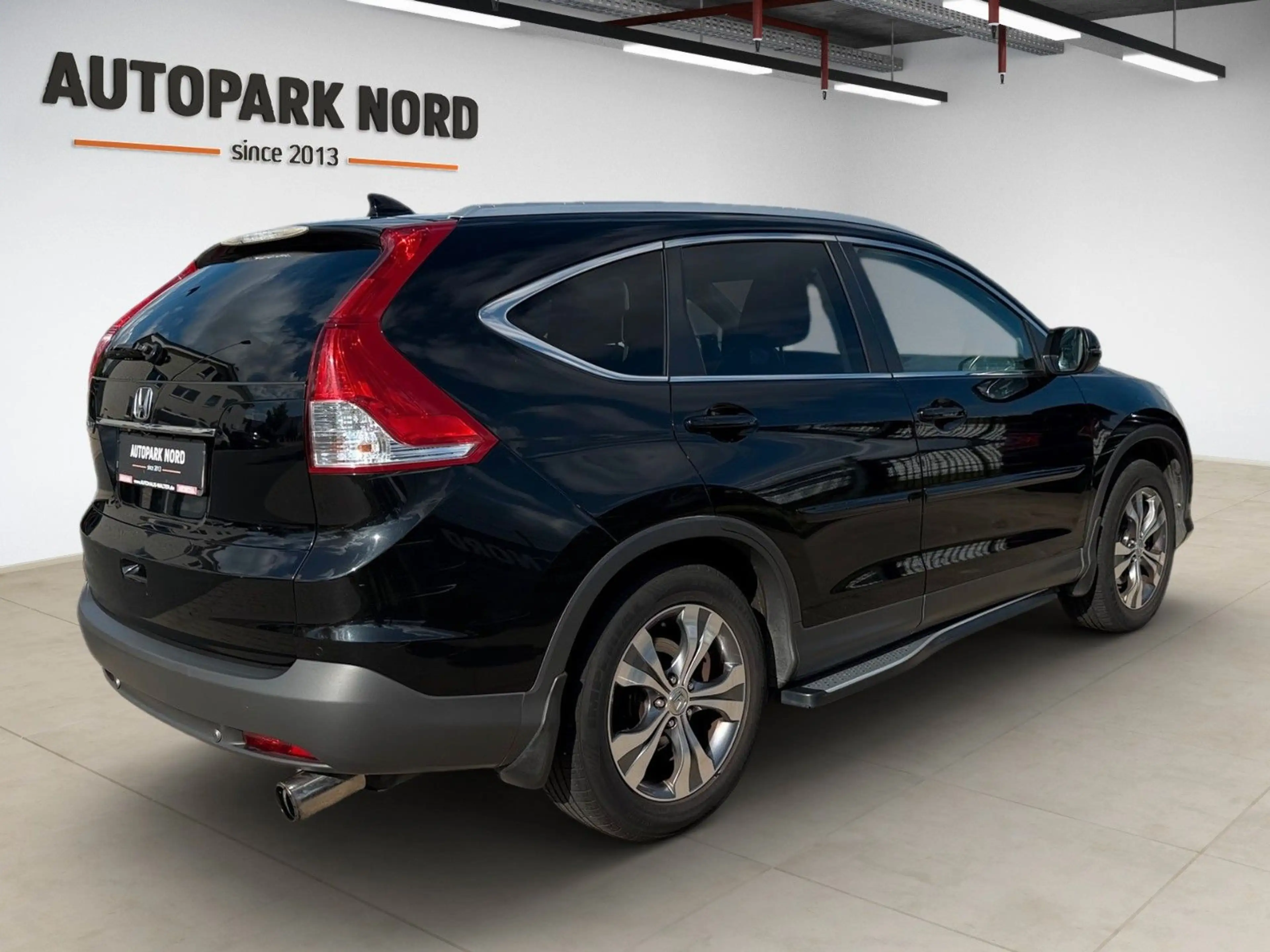 Honda CR-V 2.2 4WD Lifestyle Black Edition - AHK — photo 4