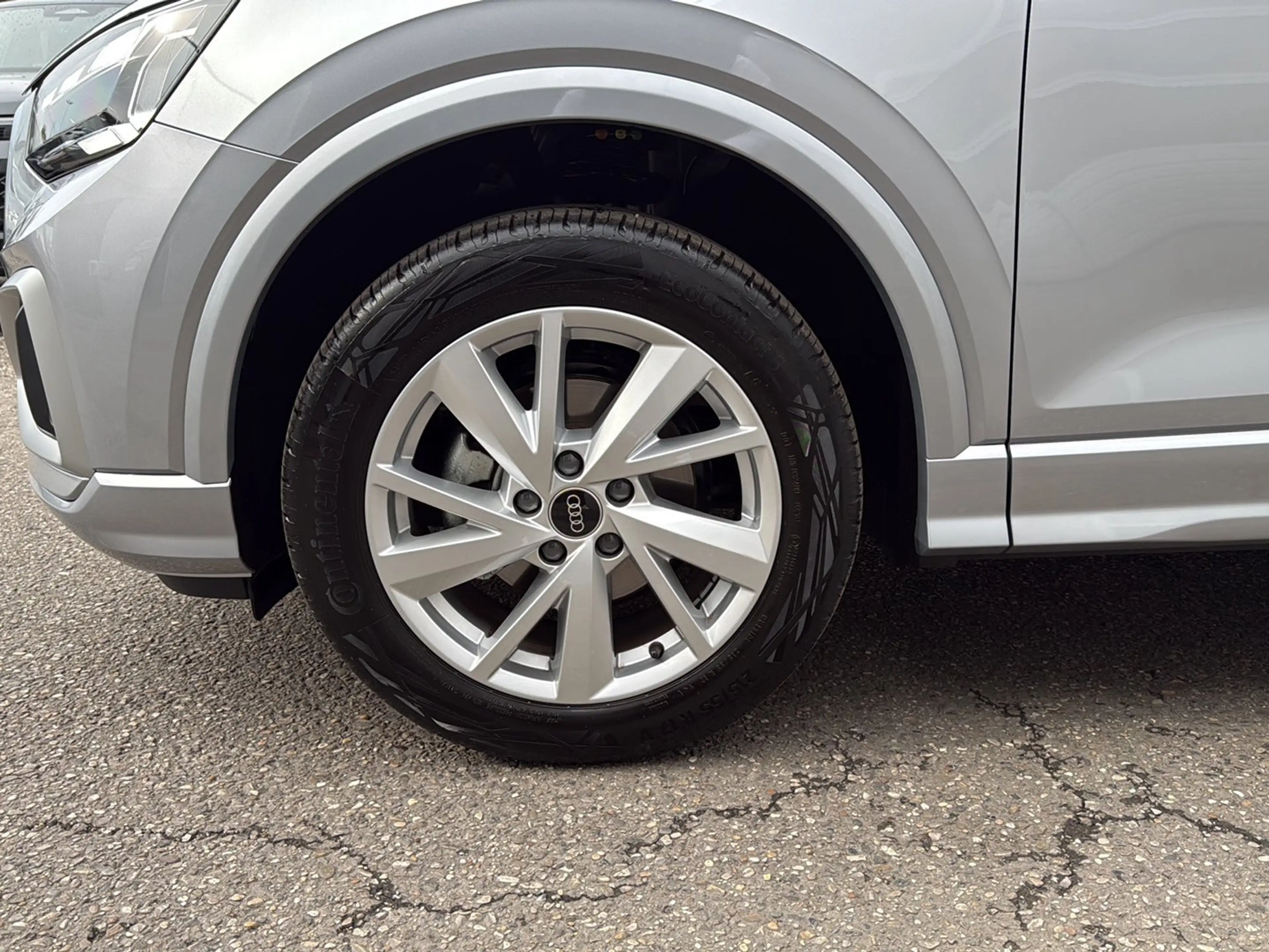 Audi Q2 35 TFSI advanced — photo 7