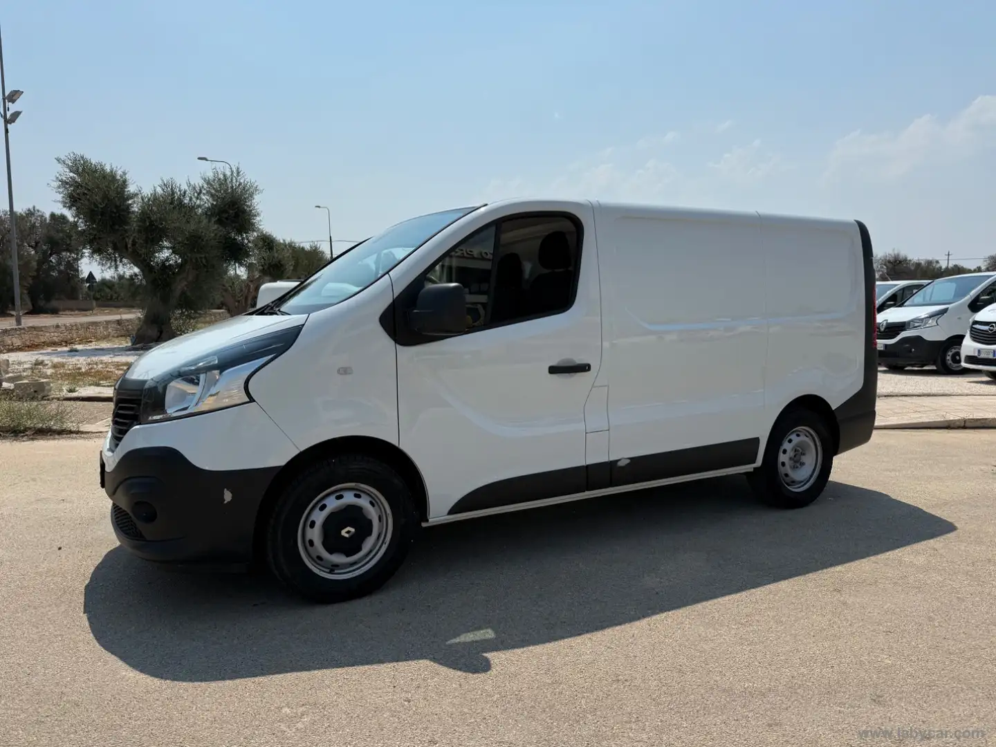 Renault Trafic T29 1.6dCi 145 PC-TN Furgone Ice Blanc - 2