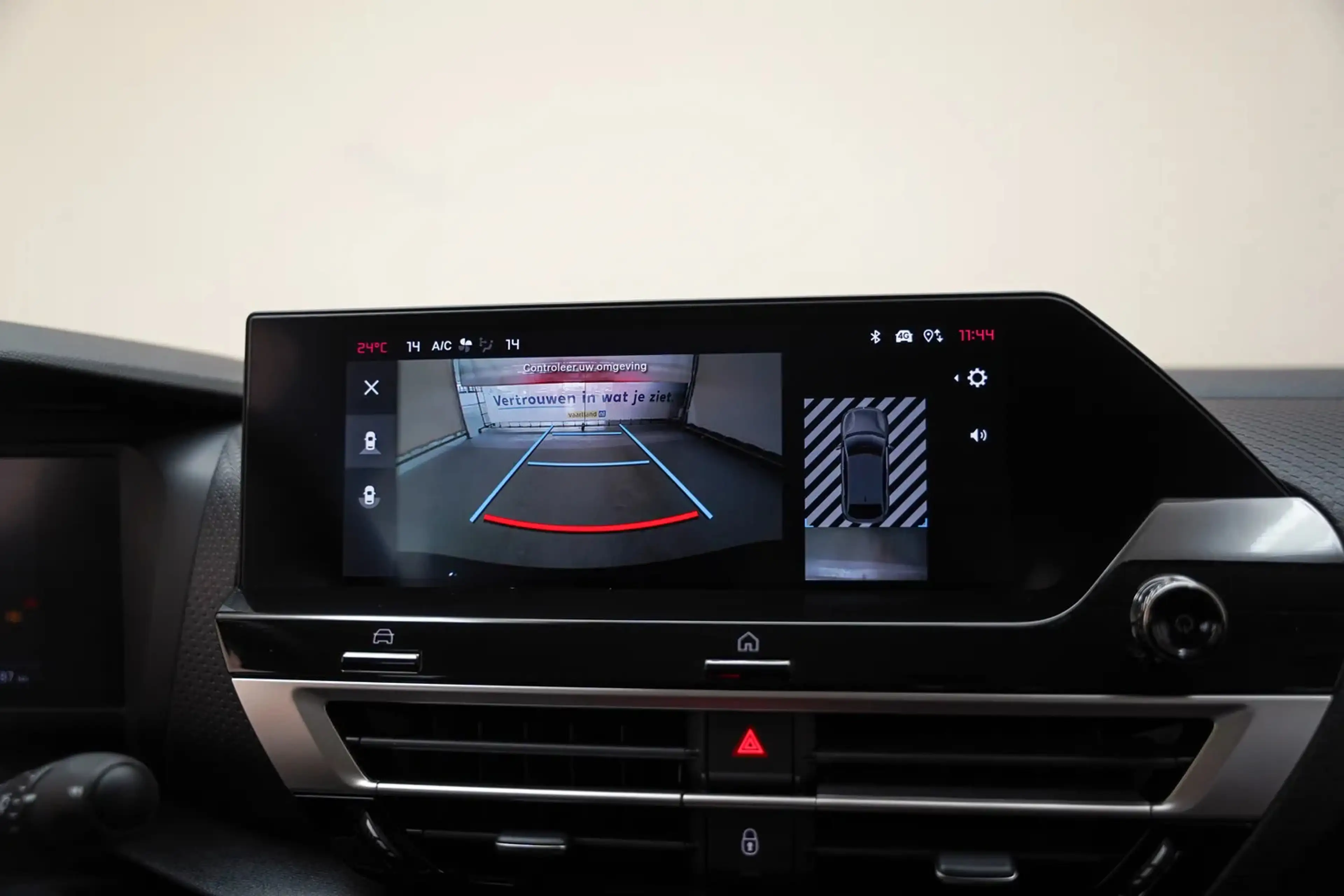 Citroen E-C4 Electric You 50kWh 3-fase [ LED Navi Camera Climate ] — photo 5