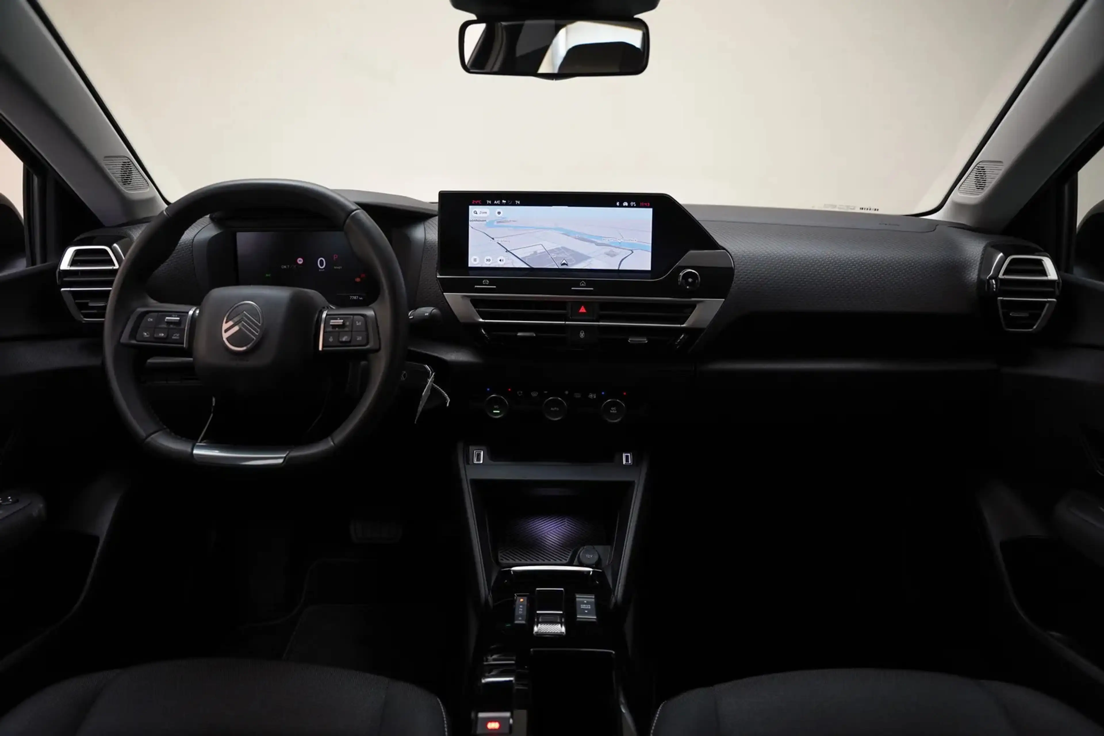 Citroen E-C4 Electric You 50kWh 3-fase [ LED Navi Camera Climate ] — photo 4