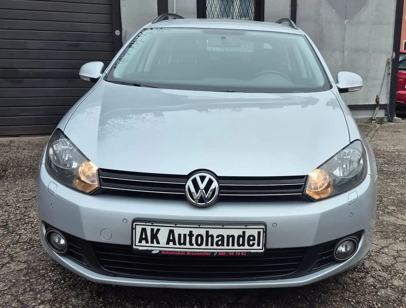Volkswagen Golf VI Variant Comfortline Aut TÜV Neu Silber - 2