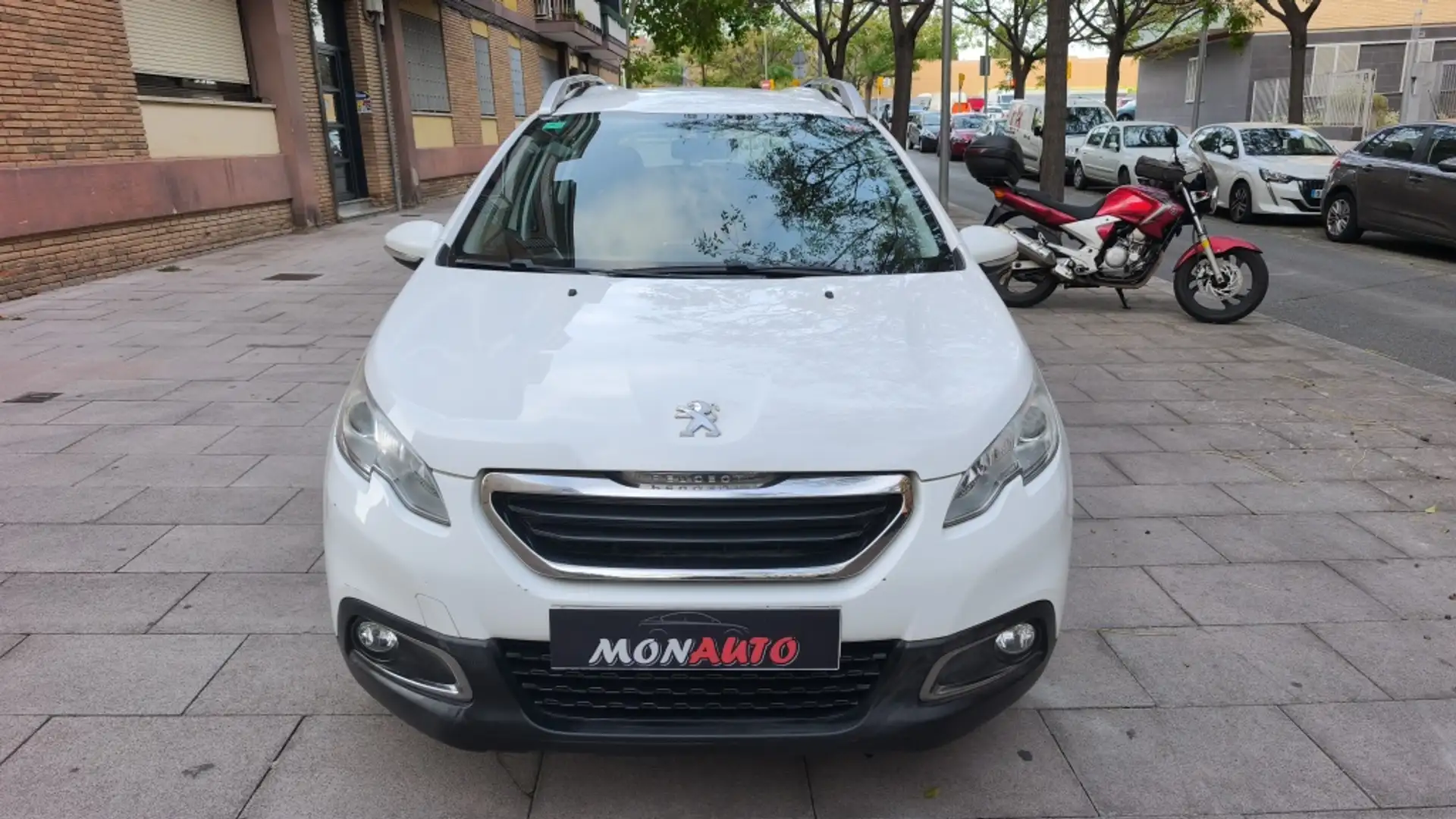 Peugeot 2008 1.6 BlueHDI Allure 100 Blanco - 2