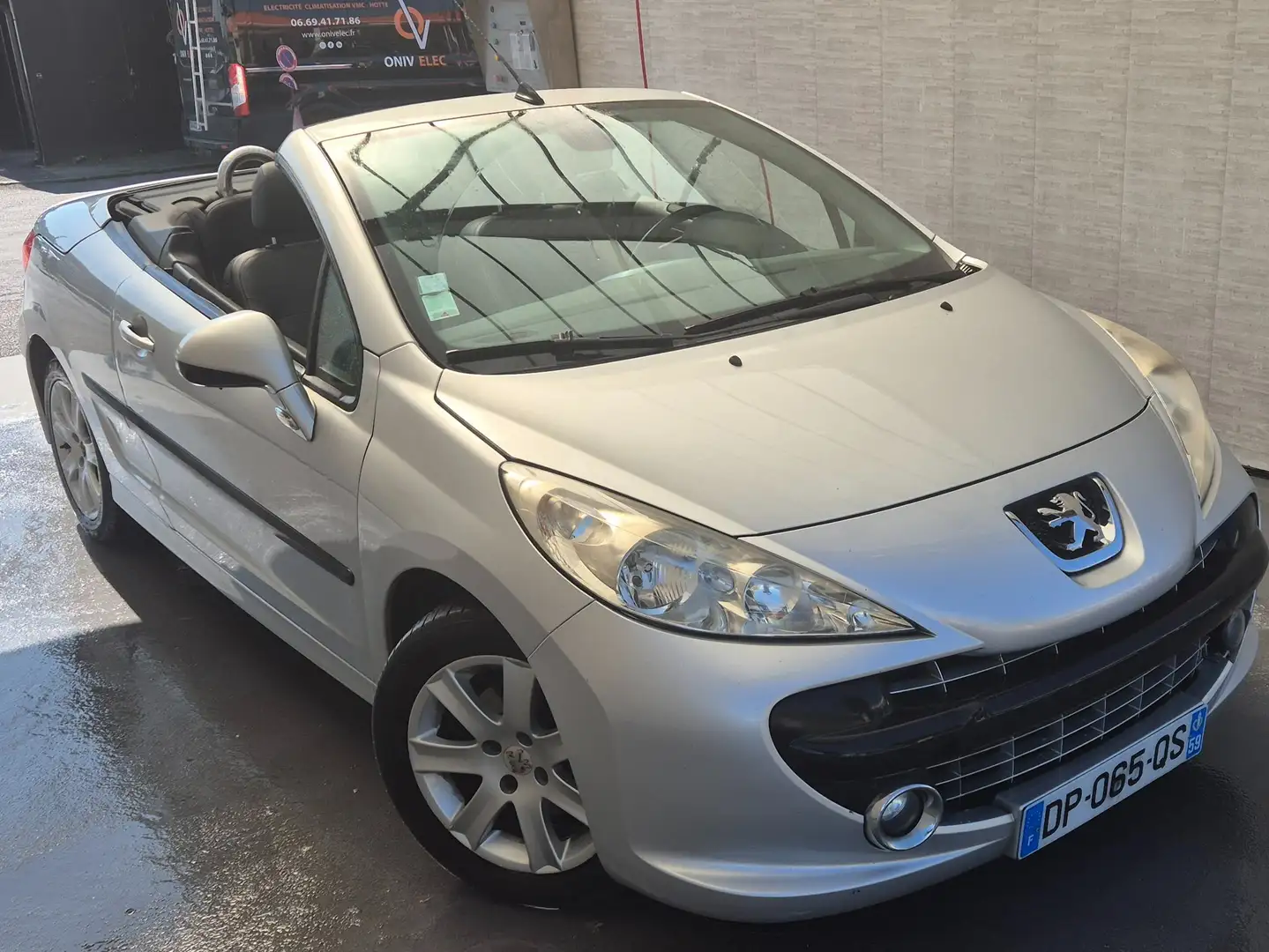 Peugeot 207 207 CC 1.6 HDi 16v FAP Sport Pack Argent - 1