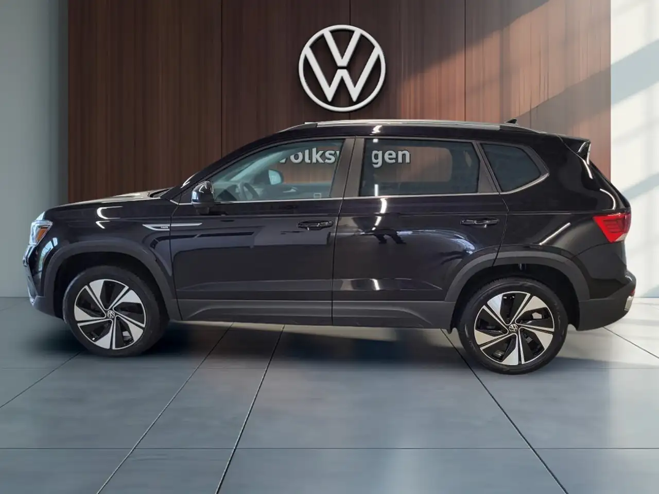 Volkswagen Taos снимка Volkswagen Taos