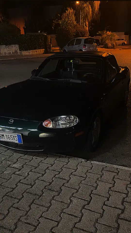 Mazda MX-5 1.6i 16v, foto 1