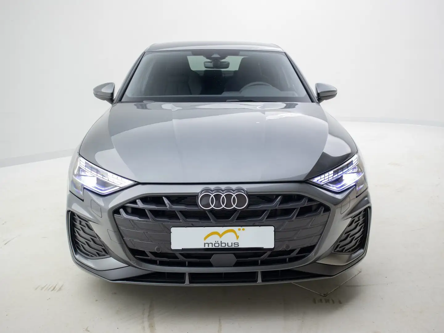 Audi A3 30 TFSI S-LINE*S-TRO*LED*AHK*ACC Grau - 2