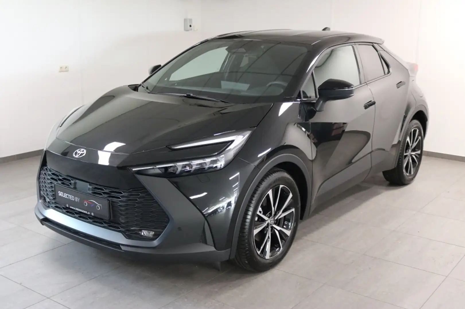 Toyota C-HR Hybride 140 First Edition Plus! | Stoelverwarming Zwart - 1