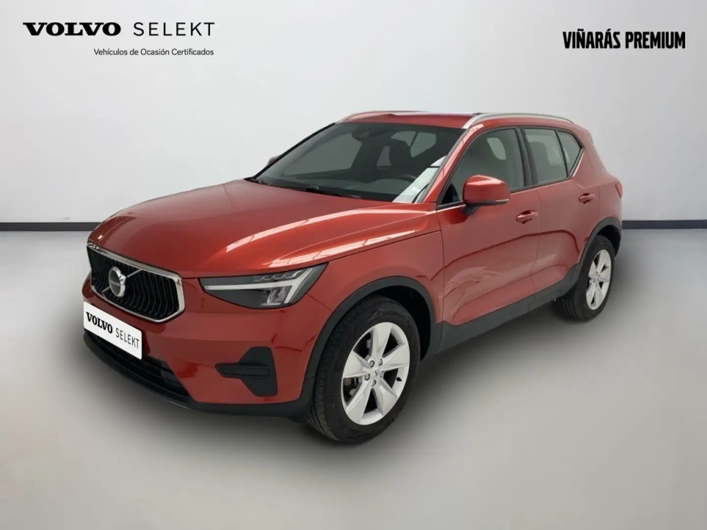 Volvo XC40 T2 Core Aut. Rojo - 1