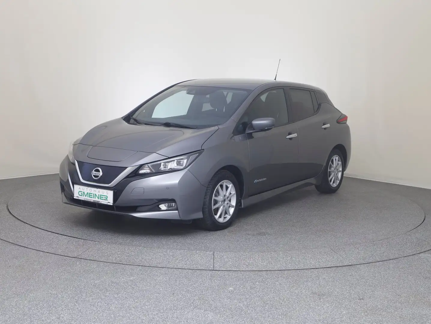 Nissan Leaf N-Connecta 40kWh Grau - 1