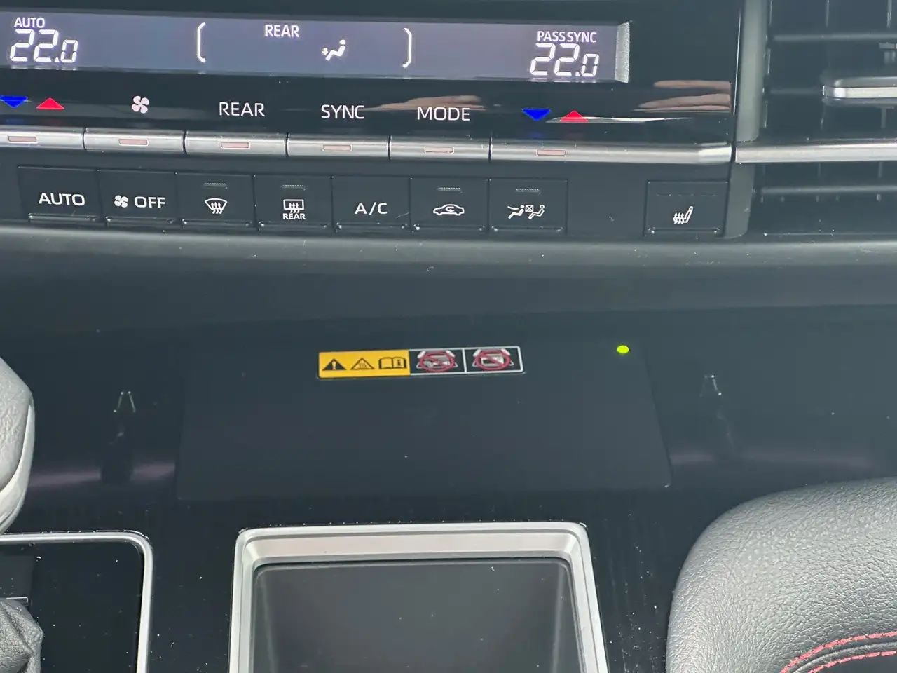 Toyota Sienna снимка Toyota Sienna