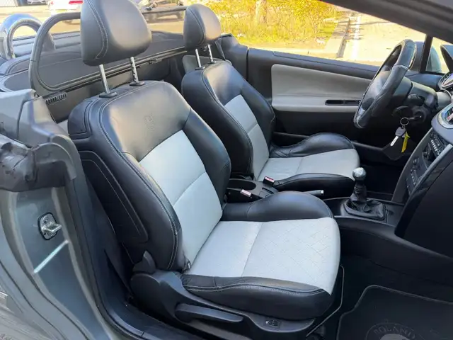 Peugeot 207 view 8