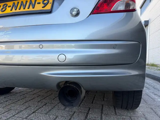 Peugeot 207 view 13