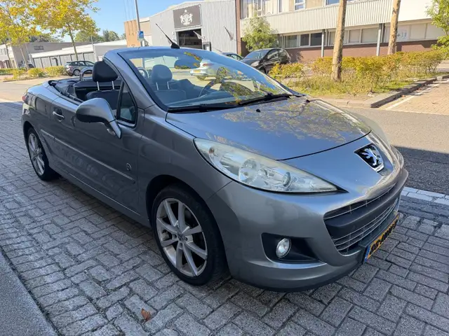 Peugeot 207 view 4